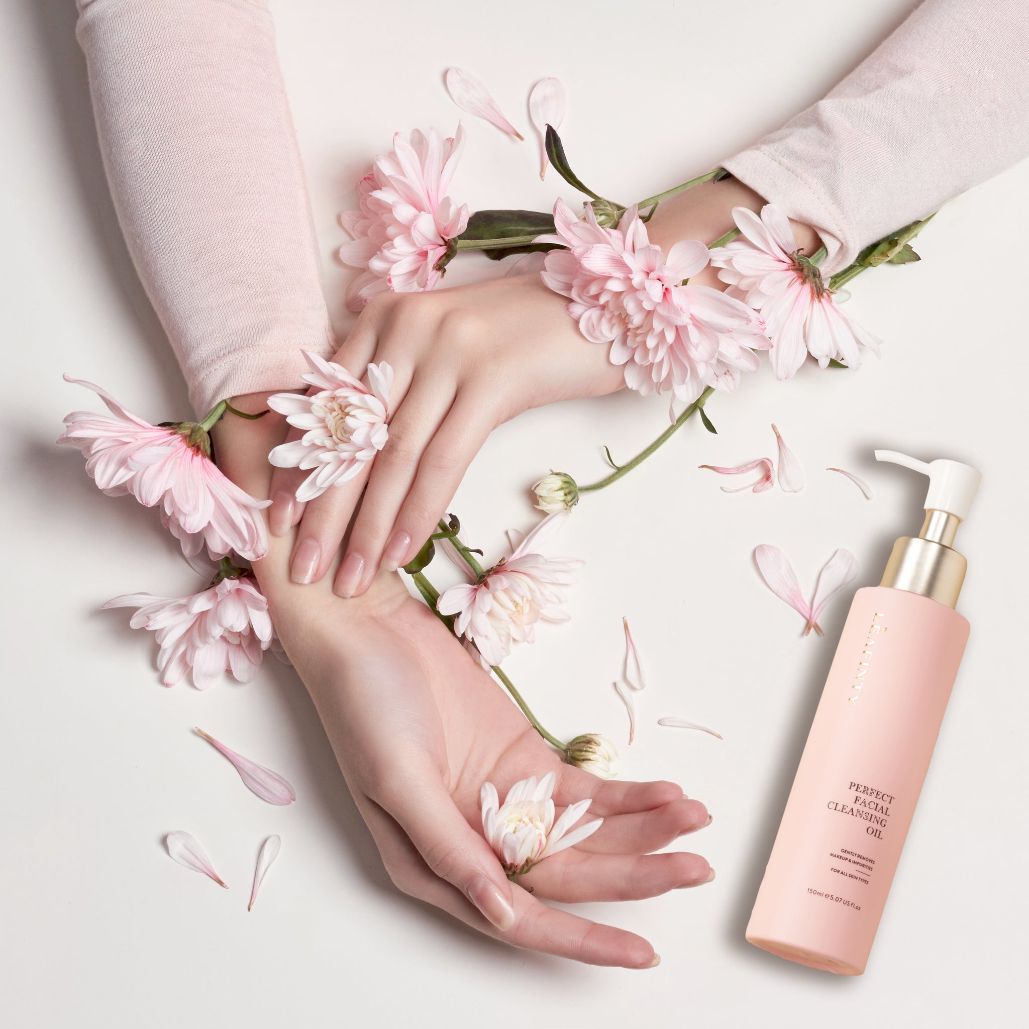 What are the Qualities of the Best Facial Cleansing Oil? - Leafinty